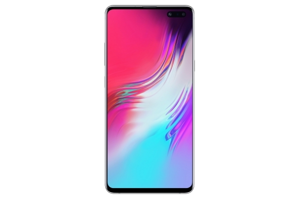 Samsung Galaxy S10 realized a bezel-less display